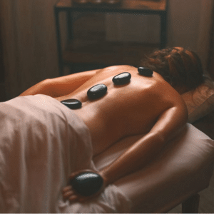 Leia mais sobre o artigo Massagem de Pedras Quentes